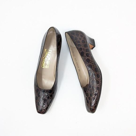 Salvatore Ferragamo Heels Brown Croc Embossed Leather 7.5 AAAA Low Block Heel - Picture 1 of 12